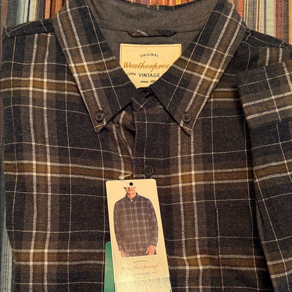 Weatherproof Men's Dark Plaid Button Down Shirt